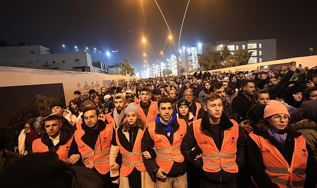 LÖSEV’in Kanseri Yenen Mücadeleci Gençleri Depremi Unutmadı