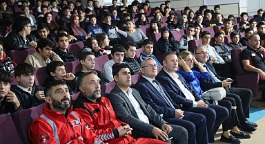 Kartepe’de Öğrencilere Afet Bilinci Söyleşisi