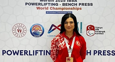 Çankaya Dünya Halter Şampiyonasına Damga Vurdu