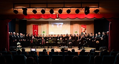 Osmangazi’de Ulu Önder Sevdiği Türkülerle Anıldı