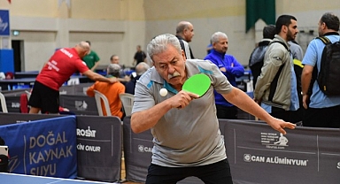 Ulusal Bursa Veteran Masa Tenisi Turnuvası Sona Erdi