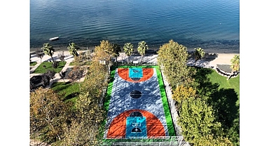 Büyükşehir’den spor sahalarına yenileme çalışması