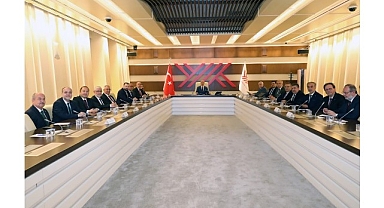 Ege Üniversitesi Rektörü Prof. Dr. Musa Alcı mazbatasını aldı
